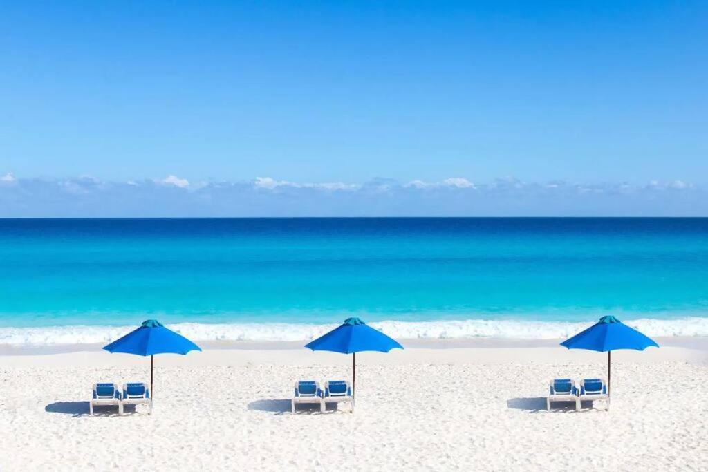 Villas Marlin By Andiani Travel Cancún Exterior foto