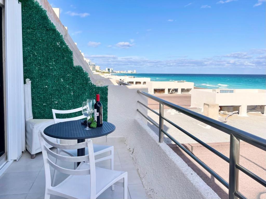 Villas Marlin By Andiani Travel Cancún Exterior foto